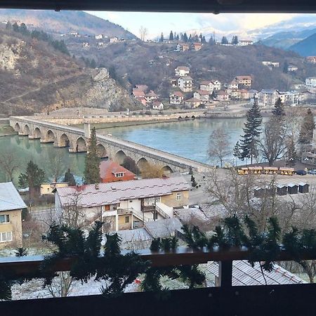 Apartman Dan & Noc Višegrad エクステリア 写真