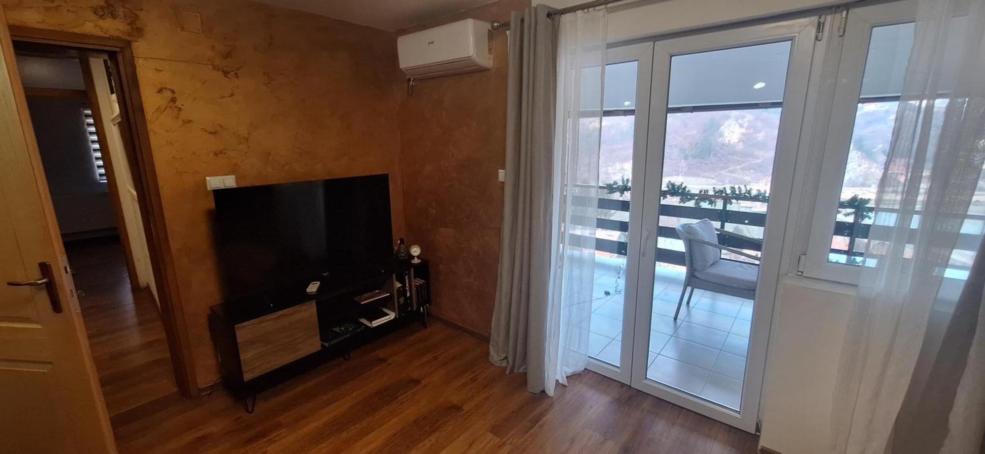 Apartman Dan & Noc Višegrad エクステリア 写真